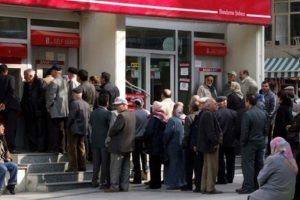 408 bin emeklinin beklediği d&uuml;zenleme Meclis'te kabul edildi