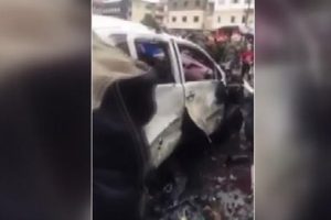 Lazkiye'de bomba y&uuml;kl&uuml; ara&ccedil;la saldırı: 9 &ouml;l&uuml;