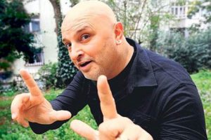 Yavuz Se&ccedil;kin'in evine haciz geldi!