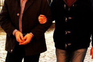 Siirt'te FET&Ouml; soruşturmasında 9 kişi tutuklandı