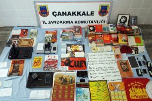 &Ccedil;anakkale'de DHKP-C'ye operasyon: 8 g&ouml;zaltı