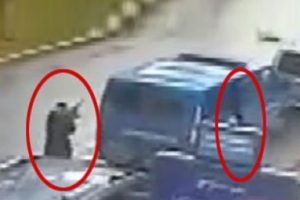 İzmir'deki &ccedil;atışmada ter&ouml;ristlerin arkasına saklandığı ara&ccedil;ta asker var mıydı?