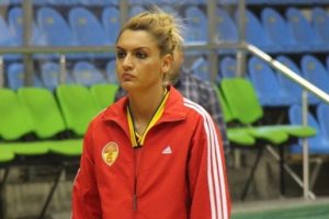 Bursa B&uuml;y&uuml;kşehir Belediyespor, Yenal'ı kadrosuna kattı