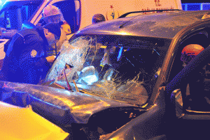 Yurtta trafik kazaları! 1 &ouml;l&uuml; 5 yaralı