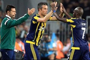 En g&uuml;&ccedil;l&uuml; Hasan en k&ouml;t&uuml; Persie