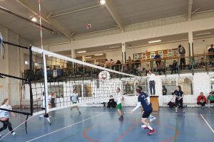 2017 dakika boyunca voleybol oynadılar