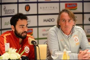 Galatasaray, Ettifaq ma&ccedil;ı i&ccedil;in Arabistan'da