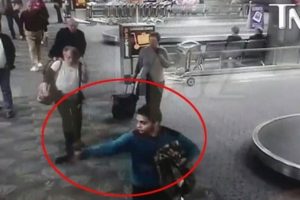 Florida'daki havalimanı saldırısından şok g&ouml;r&uuml;nt&uuml;ler