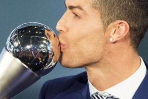 FIFA Yılın Futbolcusu Cristiano Ronaldo se&ccedil;ildi