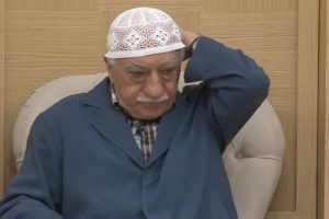 Trump, FET&Ouml;'n&uuml;n kullandığı vize tipini sınırlandıracak