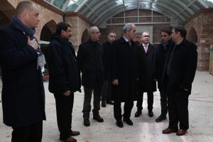 Bursa Han&ccedil;erli Fatma Sultan Medresesi g&uuml;n sayıyor