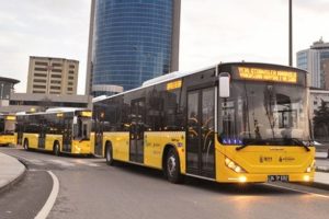 İETT otob&uuml;s&uuml; tarih oluyor