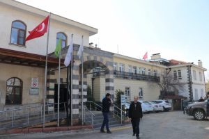 Gaziantep saldırısında yaralanan polisin durumu iyiye gidiyor