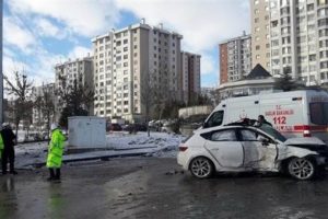 Başkent &Uuml;niversitesi &ouml;ğrencisi trafik kazasında hayatını kaybetti