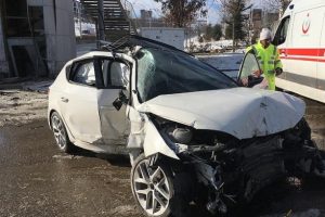 Hava şartları Başkent trafiğini zora soktu
