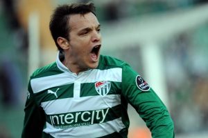 Bursaspor'un en b&uuml;y&uuml;k kozu Batalla olacak
