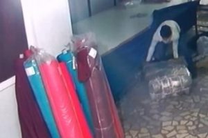 15 dakikada 115 bin liralık soygun
