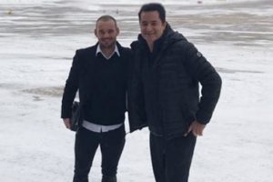 Acun Ilıcalı ile Sneijder'in &Ccedil;orlu Havalimanı pozu