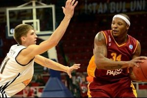 Hawkins'ten flaş karar! D&ouml;n&uuml;yor!