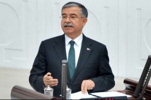 Bakan Yılmaz yeni m&uuml;fredatı yarın a&ccedil;ıklayacak