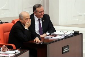 Devlet Bah&ccedil;eli'nin 'ısırma' tartışmalarına tepkisi