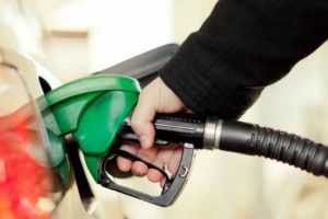 Benzin ve motorin fiyatlarına zam geliyor