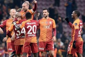Galatasaray borsada S&uuml;per Lig ve Şampiyonlar Ligi lideri!