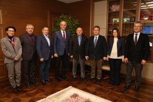 Bursa B&uuml;y&uuml;kşehir Belediye Başkanı Altepe İMO Bursa'yı ağırladı