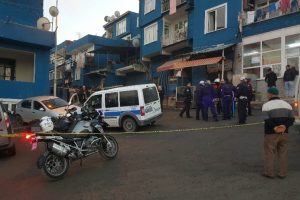 Silahlı saldırgan film gibi kovalamacayla yakalandı