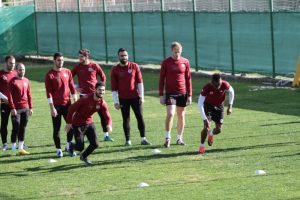 Aytemiz Alanyaspor, &Ccedil;aykur Rizespor sınavına hazır