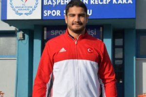 Taha Akg&uuml;l: 'Her şeyi vatanımız i&ccedil;in yapıyoruz'