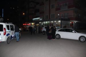 Ter&ouml;ristler Gazeteci İlhami Işık'ın kızının evine girdi