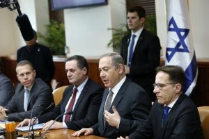 Netanyahu: Paris'teki konferans faydasızdır