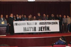 Eskişehir'deki yerel &ouml;rg&uuml;tlerden Anayasa değişikliği teklifine hayır &ccedil;ağırısı