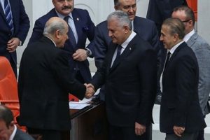 Anayasa değişiklik g&ouml;r&uuml;şmelerinin birinci turu tamamlandı