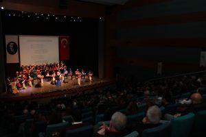 Bursa Barosu T&uuml;rk Sanat M&uuml;ziği Korosu mest etti
