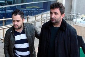 Cesaret belgesi alan polis FET&Ouml;'den g&ouml;zaltında