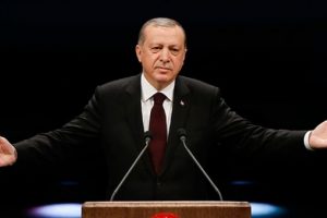 Erdoğan: Paranızı bankada tutun denildiği zaman...