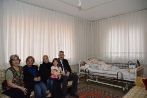 Bursa Karacabey minik Mert i&ccedil;in seferber oldu
