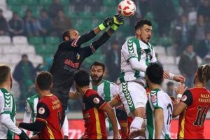 Konyaspor, Kızılcab&ouml;l&uuml;kspor'u tek golle ge&ccedil;ti
