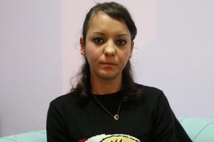 Muavin hamile kadını tekme tokat d&ouml;vd&uuml; iddiası
