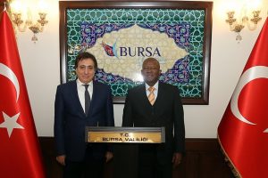 Bursa Valisi K&uuml;&ccedil;&uuml;k G&uuml;ney Afrika Cumhuriyeti B&uuml;y&uuml;kel&ccedil;isi'ni ağırladı