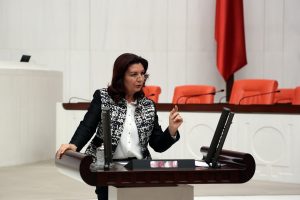 CHP Bursa Milletvekili Karabıyık: İktidarın Milli Eğitim'deki siyasi &ccedil;abalarını g&ouml;r&uuml;yoruz!