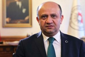 Bakan Işık: O yasağı tamamen kaldırıyoruz