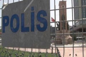 Taksim'de yoğun g&uuml;venlik &ouml;nlemi