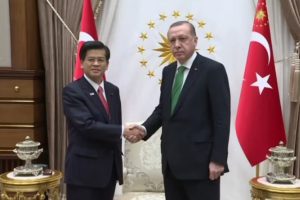Cumhurbaşkanı Erdoğan Japon Bakanı kabul etti