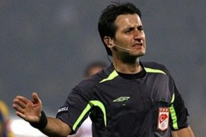 Bursaspor-Adanaspor ma&ccedil;ının hakemi belli oldu