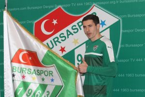 Stancu Bursaspor'a imzayı attı! Yıllık 900 bin Euro kazanacak