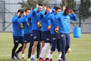 Akhisar Belediyespor'da hedef 3 puan