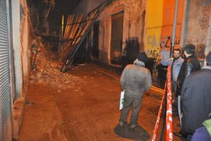 İzmir'in Konak il&ccedil;esinde faciadan d&ouml;n&uuml;ld&uuml;